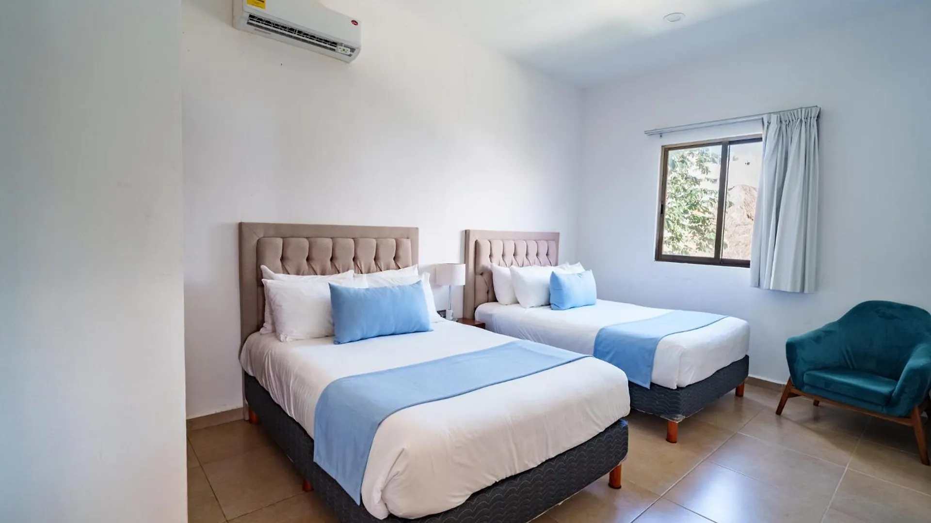 Areia Playa Del Carmen - Beach Front Hotel 0*,  Mexico